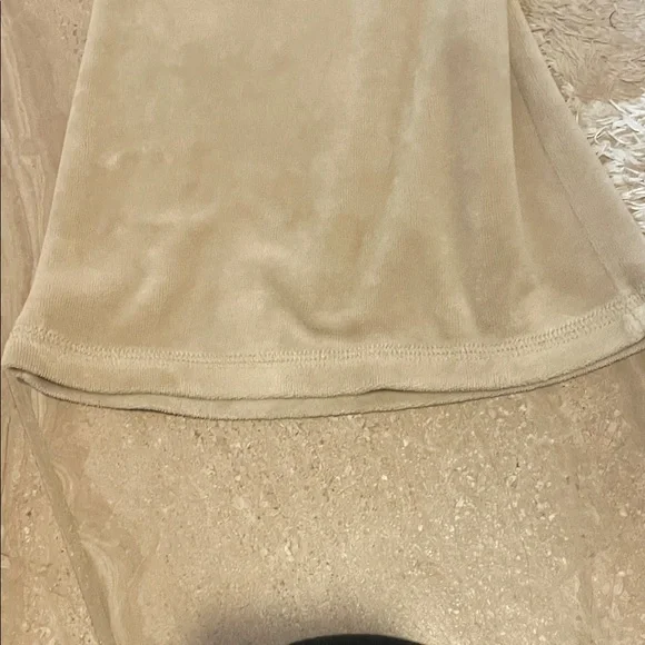 Juicy Couture Cream Velour Hoodie with Pink Label - Picture 5 of 15